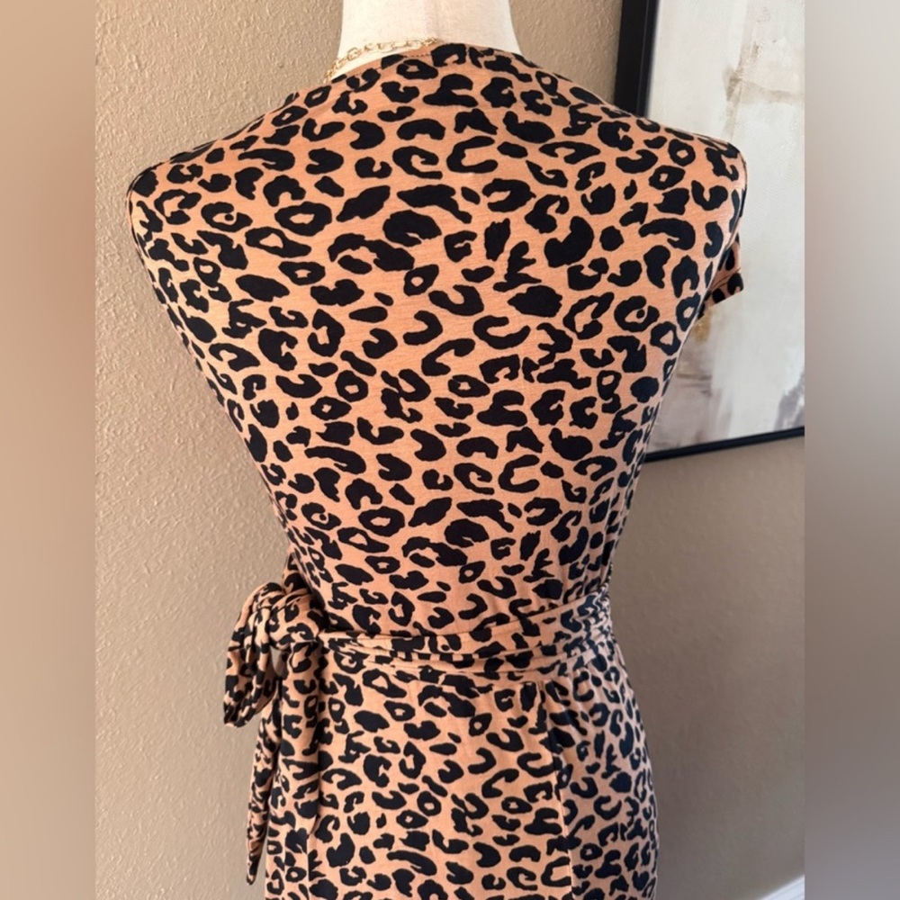 Leopard Print Wrap Dress - Picture 5 of 6